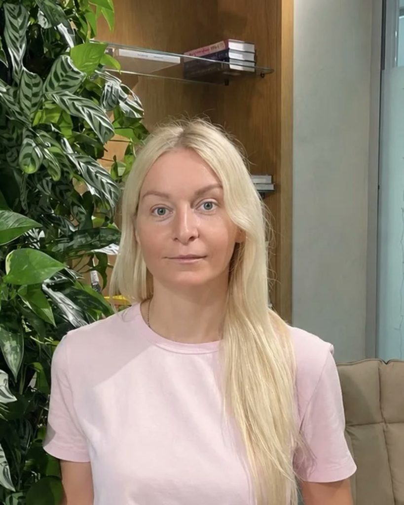 Юлия Евстратенко